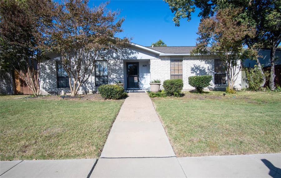 Property photo for 829 Cambridge Drive, Plano, TX