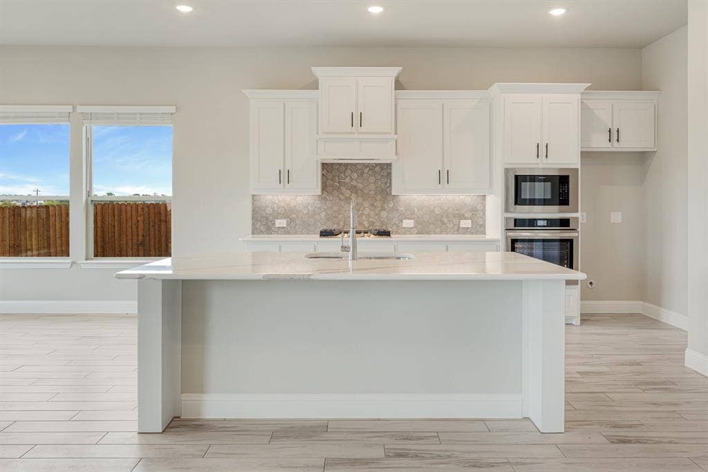 2415 Cornwall Lane, Forney, TX 75126 2415 Cornwall Lane, Forney, TX 75126