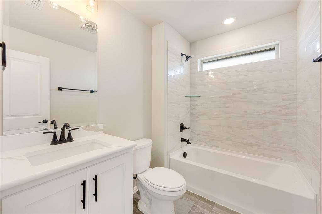 2415 Cornwall Lane, Forney, TX 75126 2415 Cornwall Lane, Forney, TX 75126
