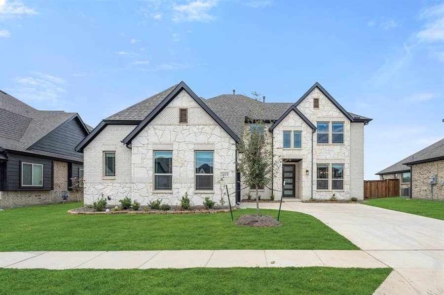 Property photo for 2415 Cornwall Lane, Forney, TX