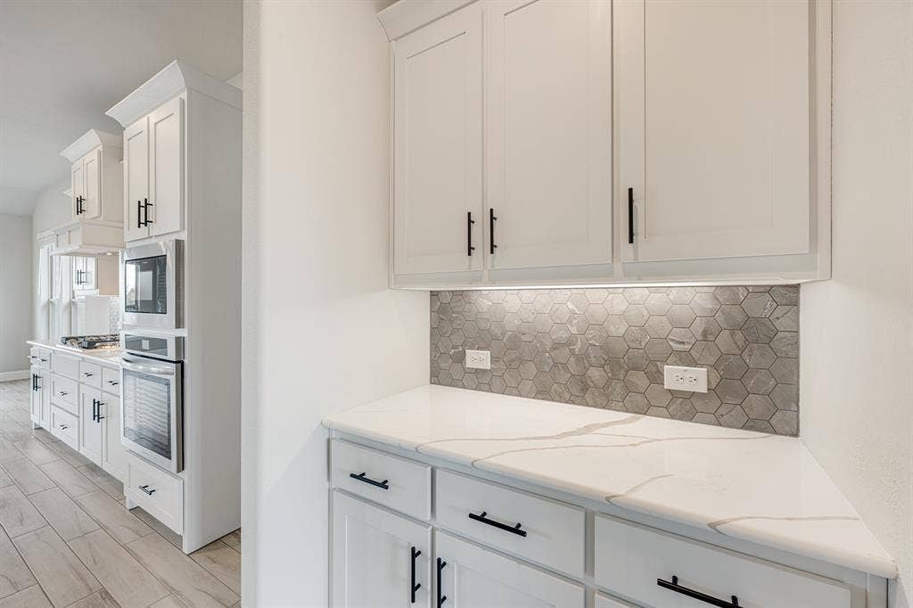 2415 Cornwall Lane, Forney, TX 75126 2415 Cornwall Lane, Forney, TX 75126