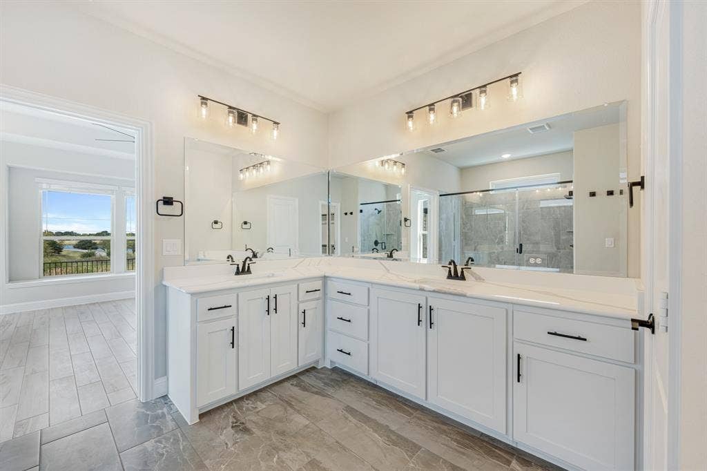 2415 Cornwall Lane, Forney, TX 75126 2415 Cornwall Lane, Forney, TX 75126
