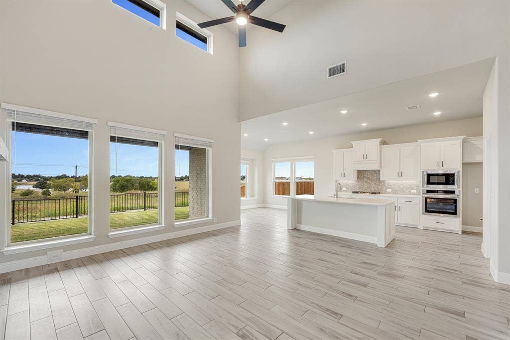 2415 Cornwall Lane, Forney, TX 75126 2415 Cornwall Lane, Forney, TX 75126