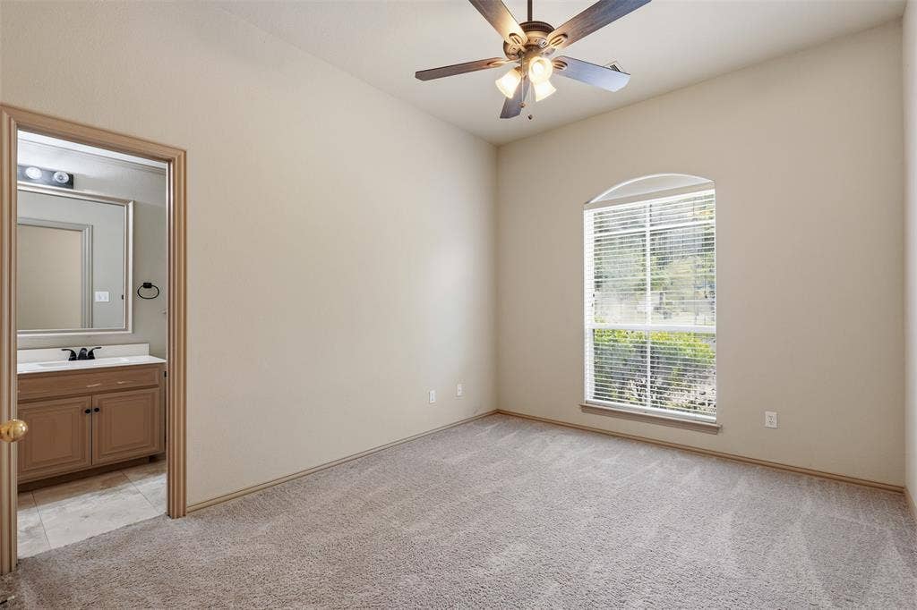 3318 Summergrove Drive, Arlington, TX 76001 3318 Summergrove Drive, Arlington, TX 76001