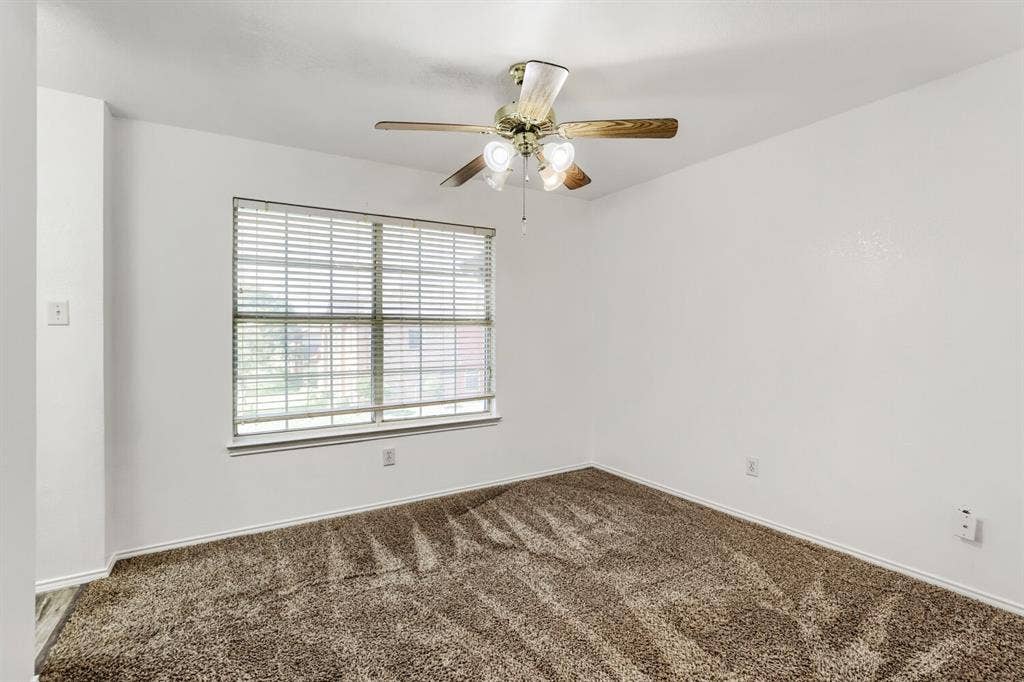 740 White Ash Road, DeSoto, TX 75115 740 White Ash Road, DeSoto, TX 75115