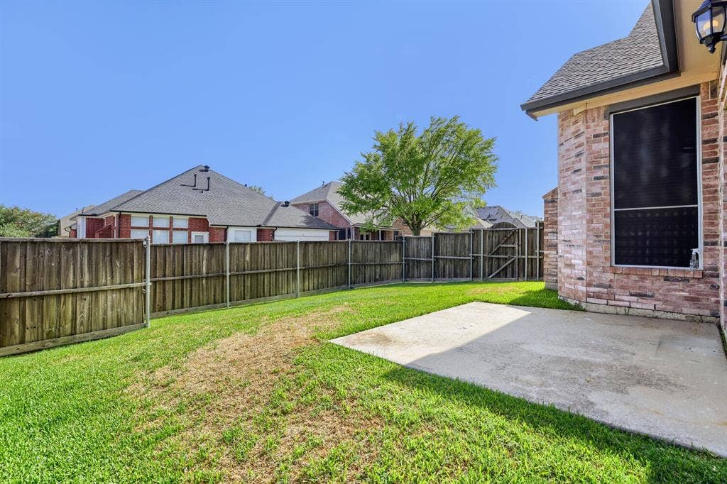 740 White Ash Road, DeSoto, TX 75115 740 White Ash Road, DeSoto, TX 75115