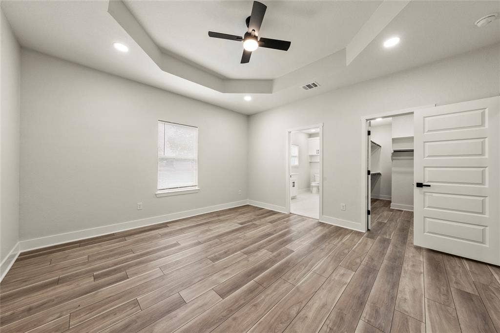 214 Rogers Street, McGregor, TX 76657