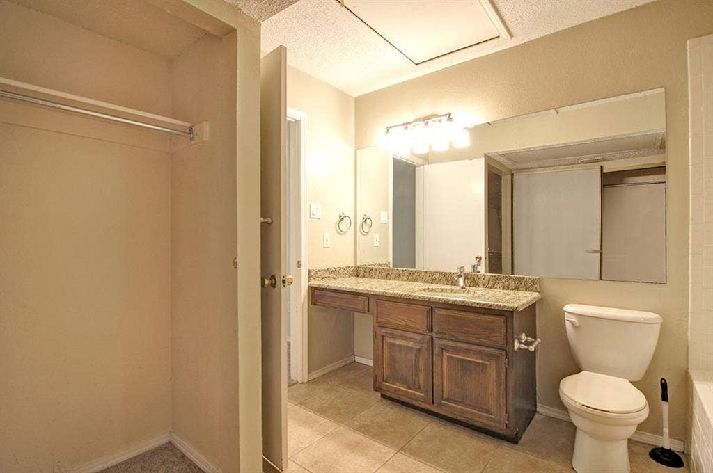 4242 N Capistrano Drive, #135, Dallas, TX 75287 4242 N Capistrano Drive, #135, Dallas, TX 75287