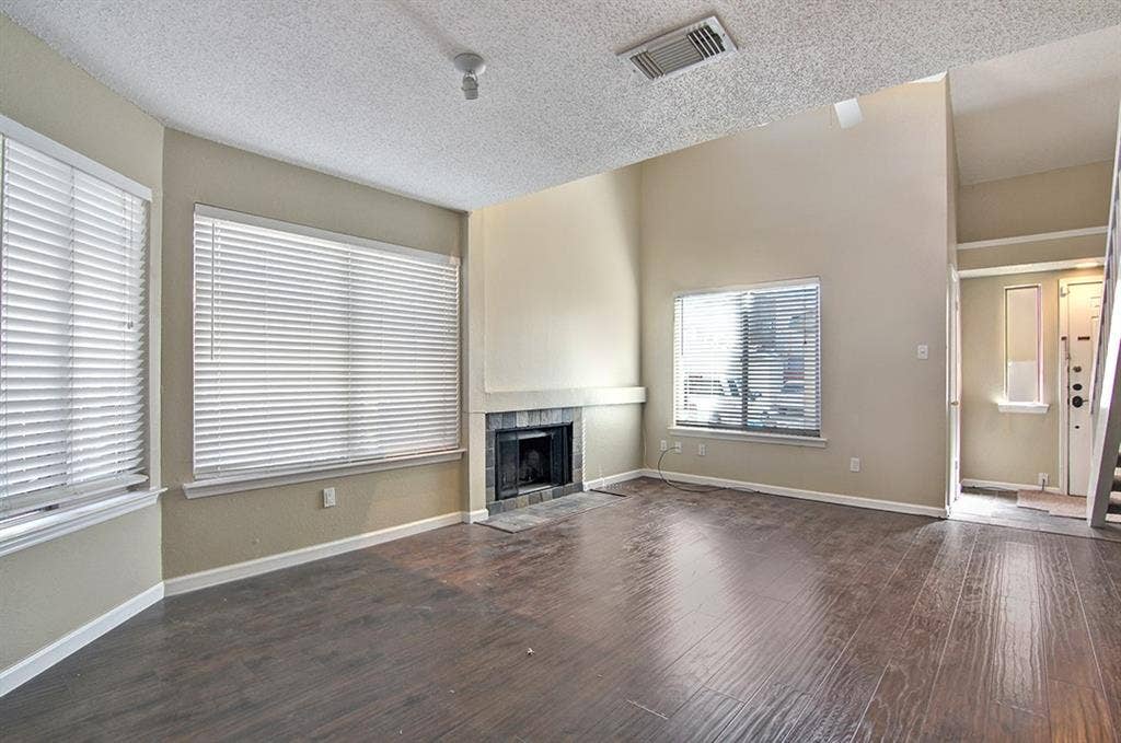 4242 N Capistrano Drive, #135, Dallas, TX 75287 4242 N Capistrano Drive, #135, Dallas, TX 75287