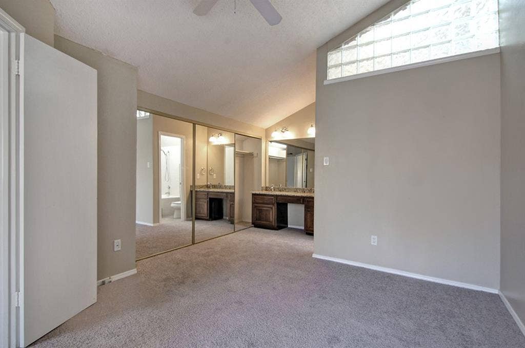 4242 N Capistrano Drive, #135, Dallas, TX 75287 4242 N Capistrano Drive, #135, Dallas, TX 75287
