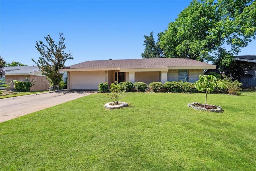 Property photo for 2120 Sunrise Trail, Richardson, TX