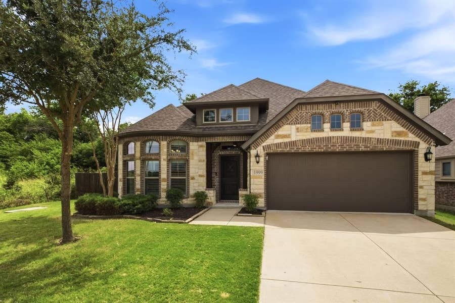 Property photo for 1999 Mercer Lane, Princeton, TX