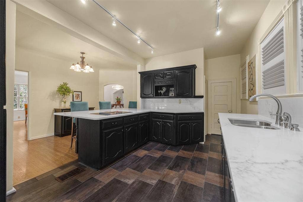 4310 Rawlins Street, Dallas, TX 75219 4310 Rawlins Street, Dallas, TX 75219