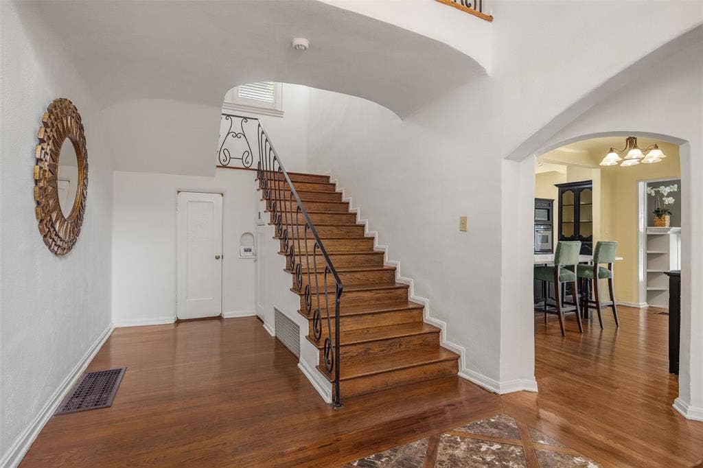 4310 Rawlins Street, Dallas, TX 75219 4310 Rawlins Street, Dallas, TX 75219