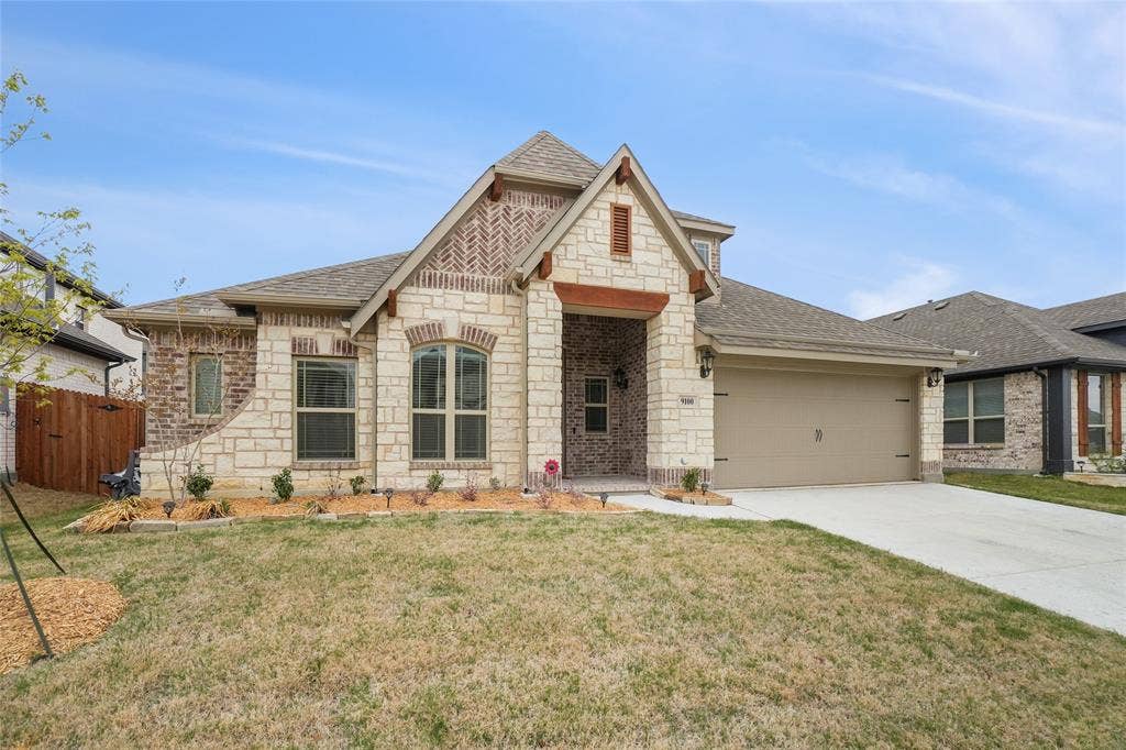 9100 Amistad Lane, Denton, TX 76226 9100 Amistad Lane, Denton, TX 76226