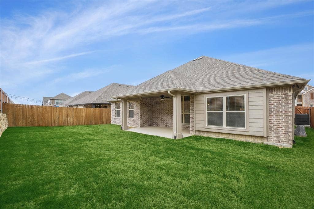 9100 Amistad Lane, Denton, TX 76226 9100 Amistad Lane, Denton, TX 76226