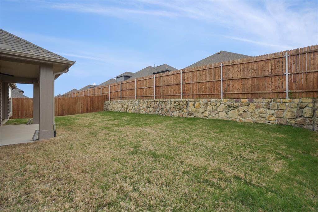9100 Amistad Lane, Denton, TX 76226 9100 Amistad Lane, Denton, TX 76226