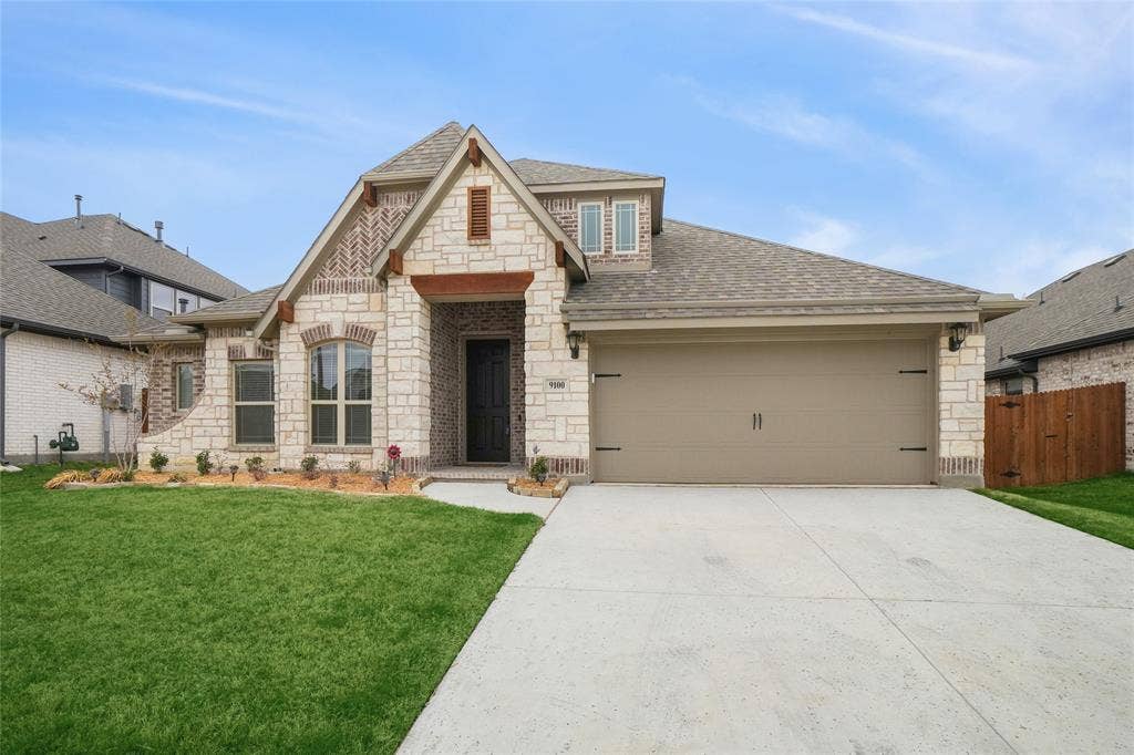 9100 Amistad Lane, Denton, TX 76226 9100 Amistad Lane, Denton, TX 76226