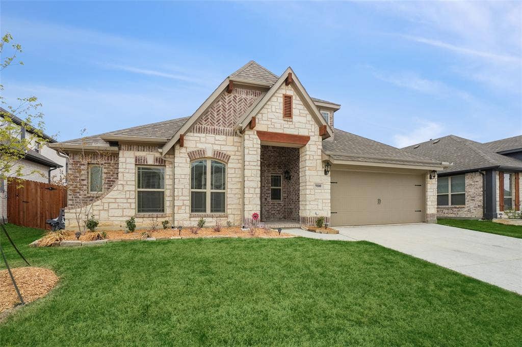 9100 Amistad Lane, Denton, TX 76226 9100 Amistad Lane, Denton, TX 76226