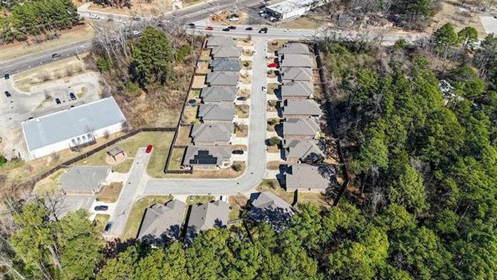 2927 Meadow Brook Trail, Tyler, TX 75701 2927 Meadow Brook Trail, Tyler, TX 75701