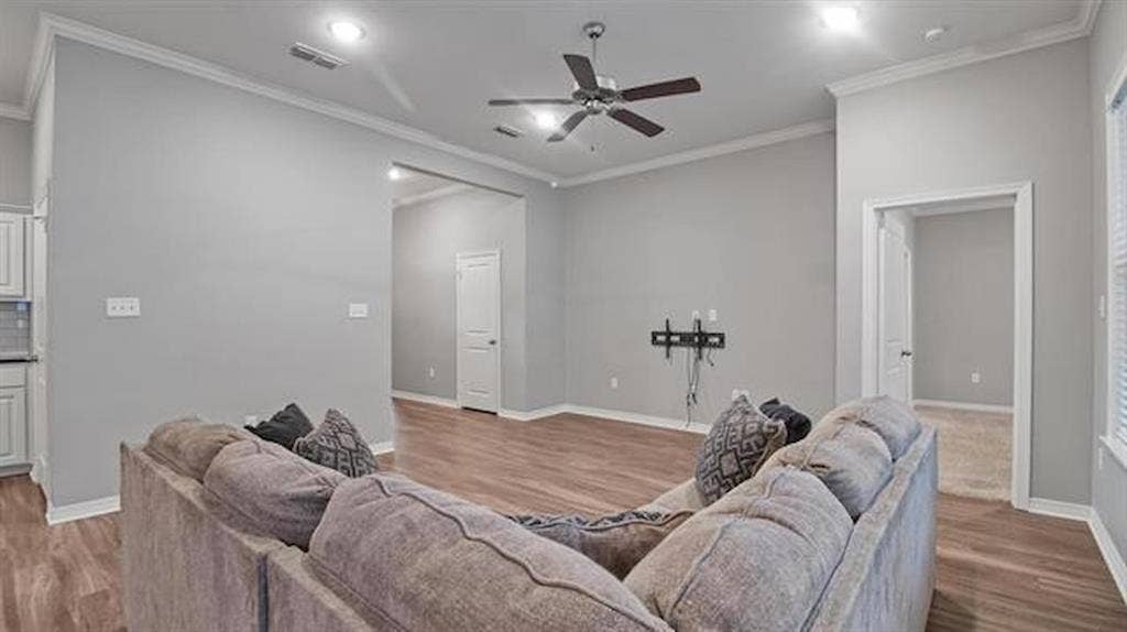 2927 Meadow Brook Trail, Tyler, TX 75701 2927 Meadow Brook Trail, Tyler, TX 75701
