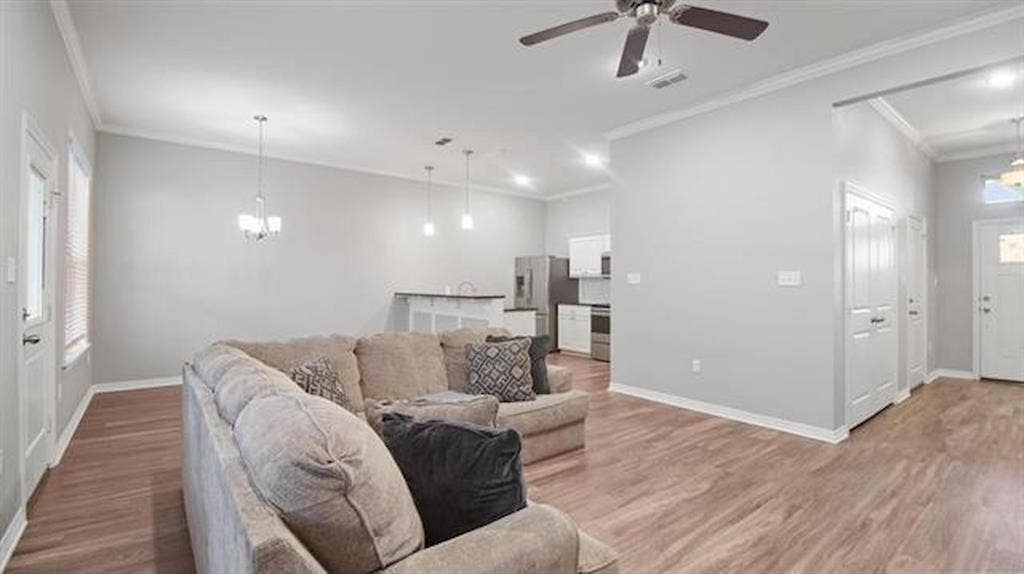 2927 Meadow Brook Trail, Tyler, TX 75701 2927 Meadow Brook Trail, Tyler, TX 75701