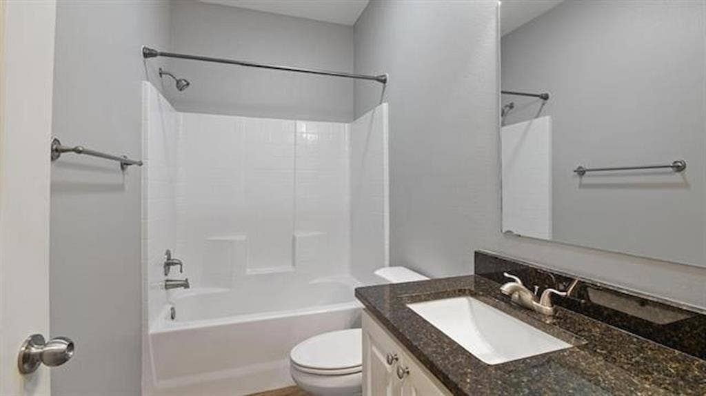 2927 Meadow Brook Trail, Tyler, TX 75701 2927 Meadow Brook Trail, Tyler, TX 75701