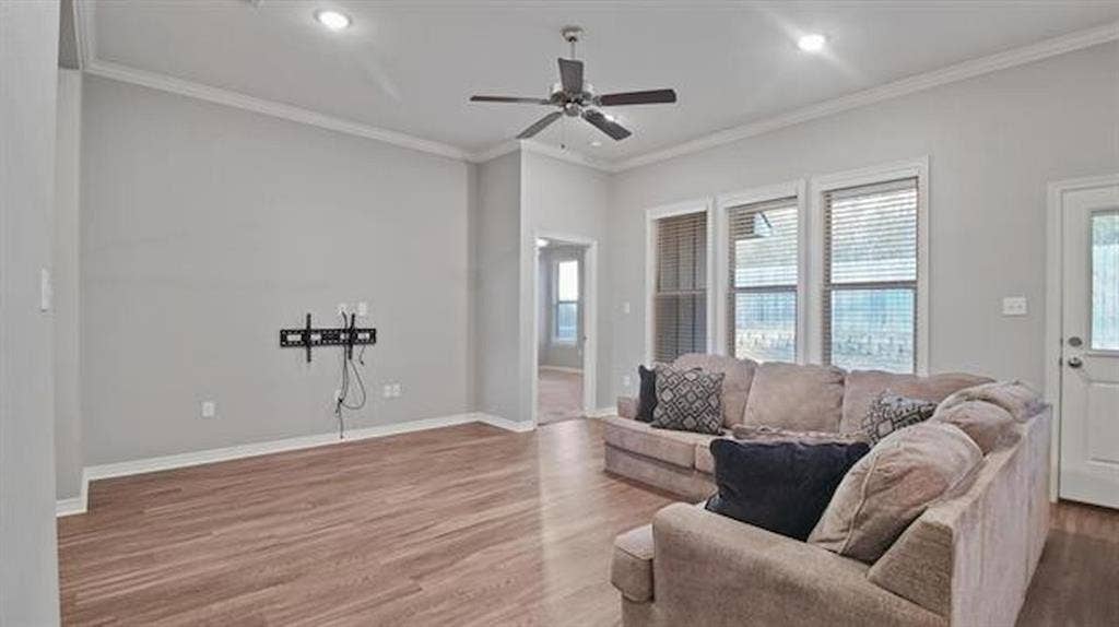 2927 Meadow Brook Trail, Tyler, TX 75701 2927 Meadow Brook Trail, Tyler, TX 75701