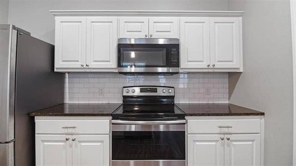 2927 Meadow Brook Trail, Tyler, TX 75701 2927 Meadow Brook Trail, Tyler, TX 75701