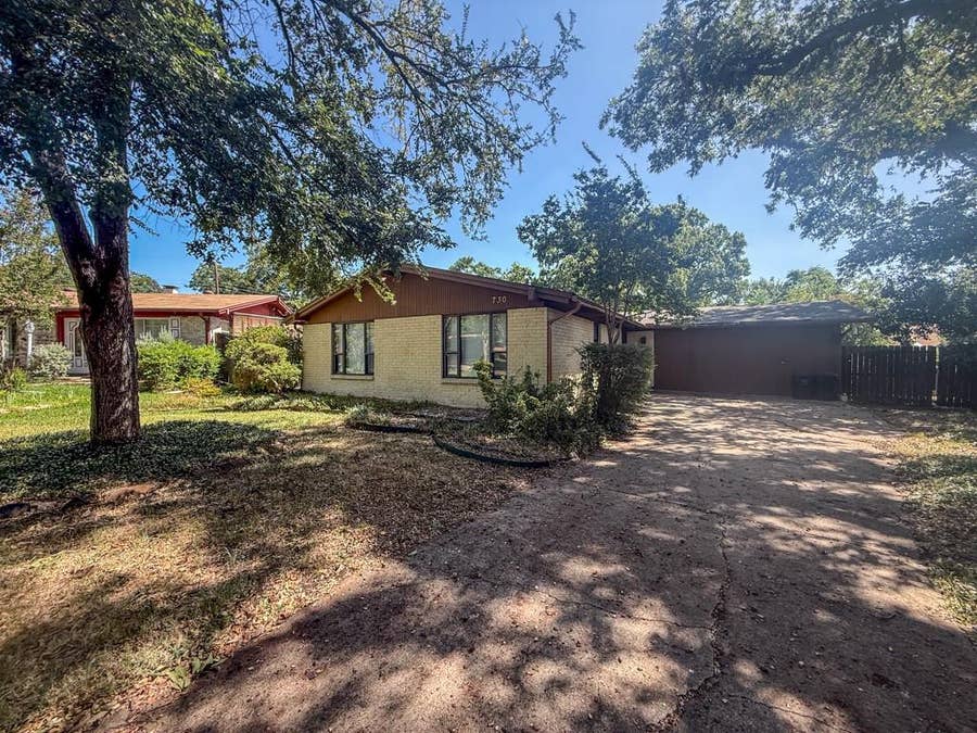 Property photo for 730 Greenhaven Drive, Richardson, TX