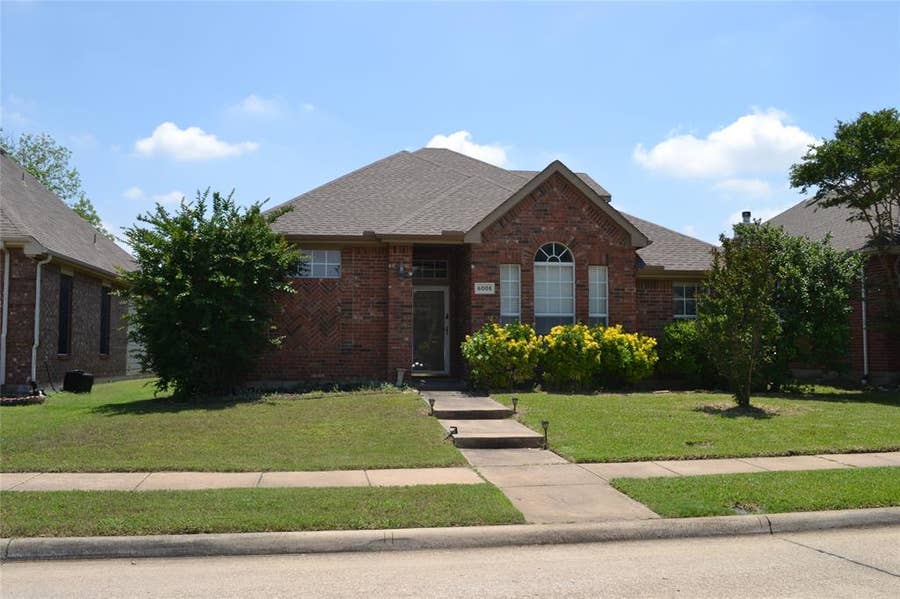 Property photo for 6005 Hidden Pine Lane, McKinney, TX