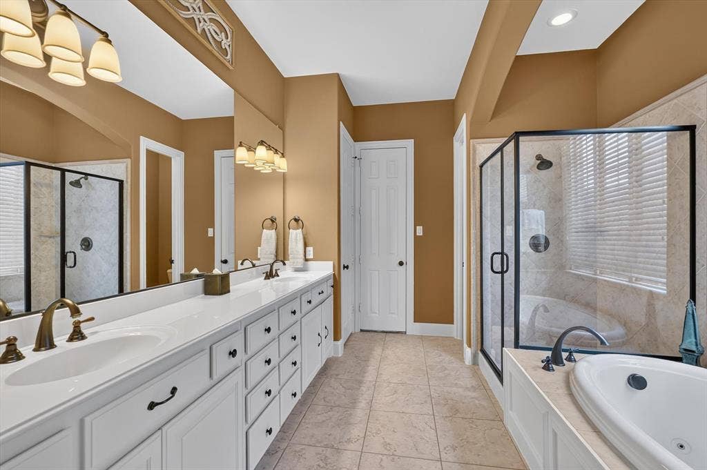 2340 Hedgewood Lane, Allen, TX 75013 2340 Hedgewood Lane, Allen, TX 75013
