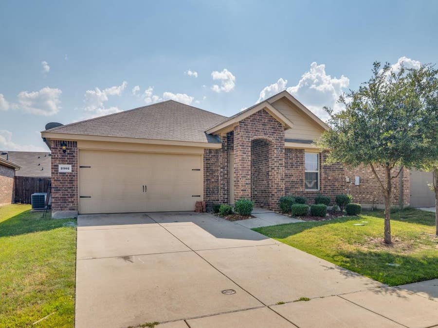Property photo for 2302 Tombstone Road, Forney, TX