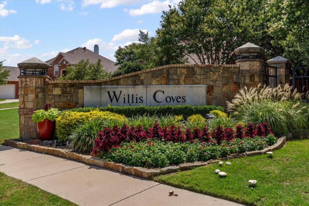 1502 Chase Oaks Drive, Keller, TX 76248 Willis Coves neighborhood