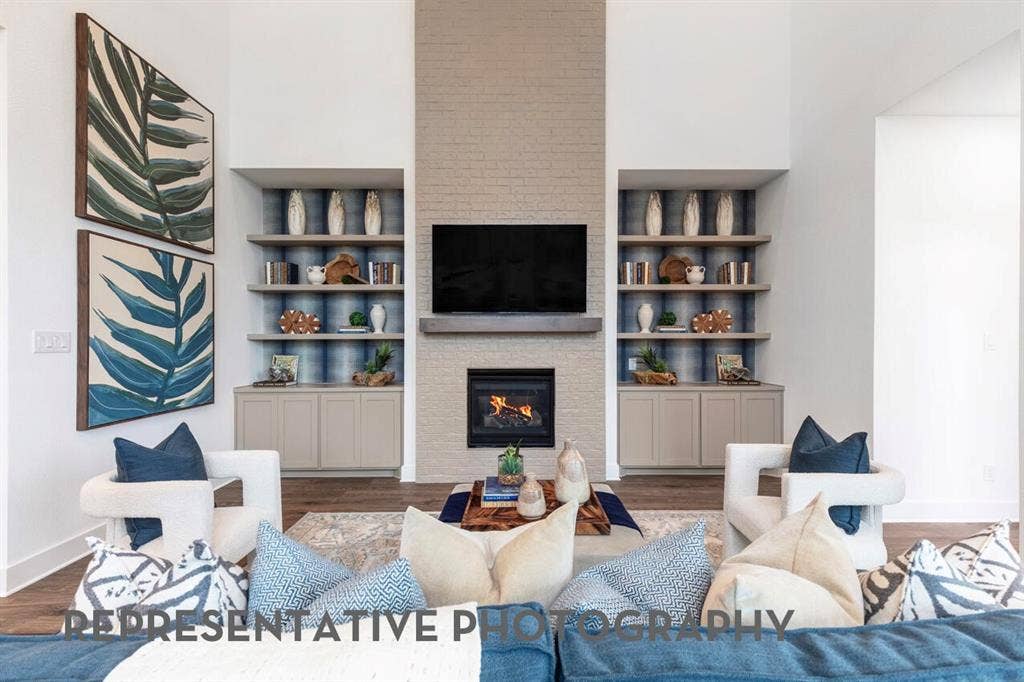 4605 Ellis Way, Midlothian, TX 76065 4605 Ellis Way, Midlothian, TX 76065