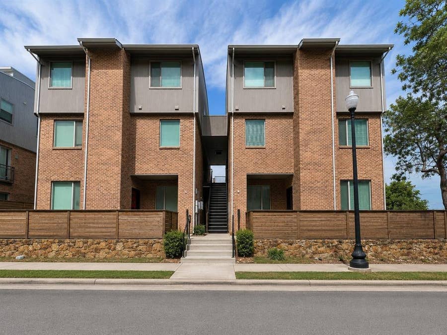 Property photo for 1320 May Street, #200, Fort Worth, TX