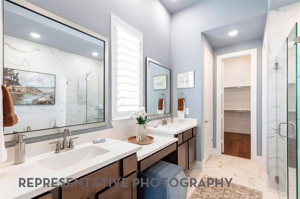 2042 Dripping Spring Avenue, Midlothian, TX 76065