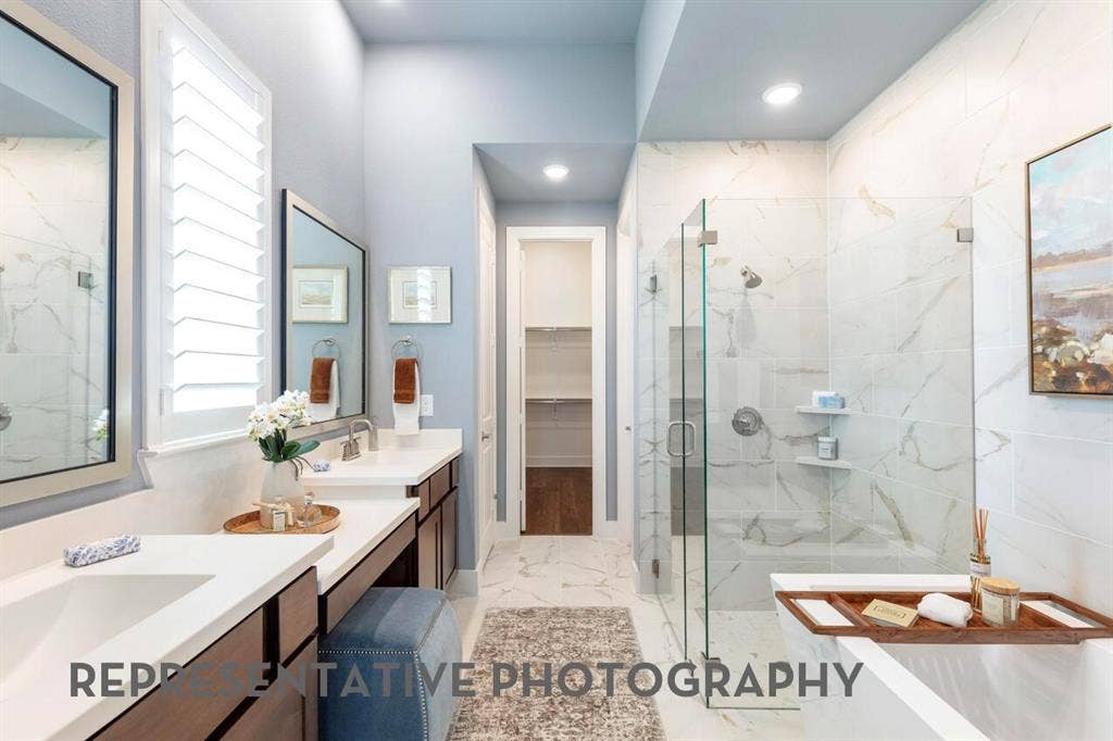 2042 Dripping Spring Avenue, Midlothian, TX 76065