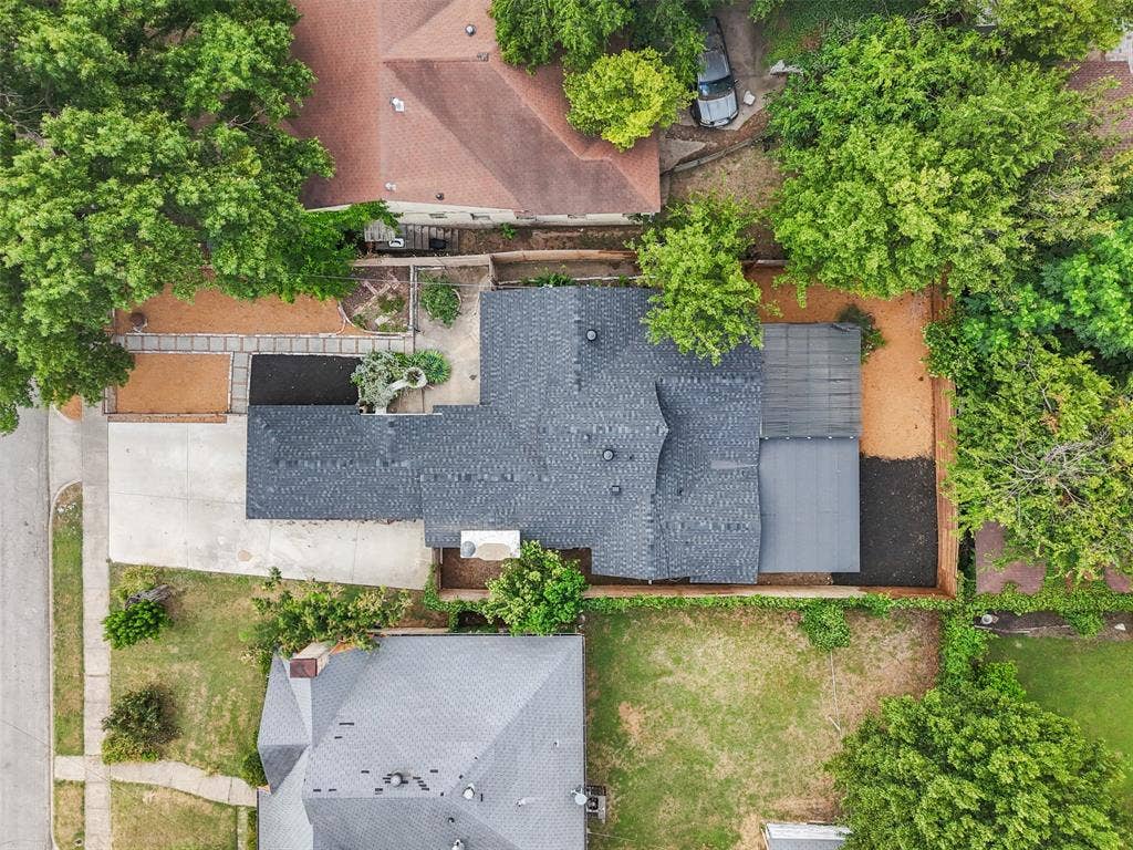 311 N Tennant Street, Dallas, TX 75208 311 N Tennant Street, Dallas, TX 75208