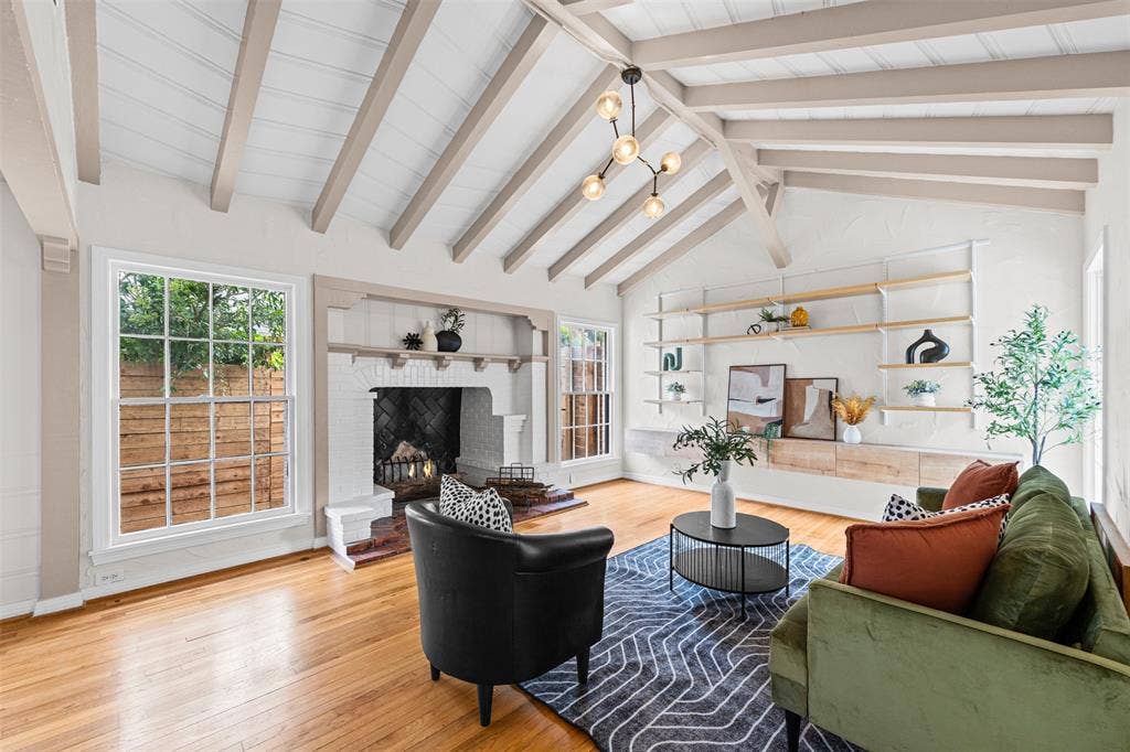 311 N Tennant Street, Dallas, TX 75208 Living room with custom arched wood burning fireplace