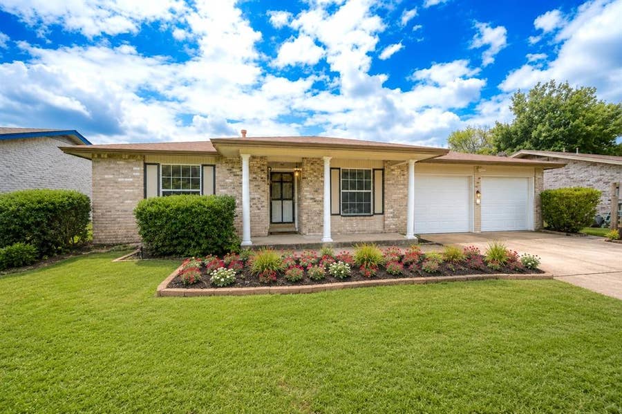 Property photo for 908 Ashland Drive, Mesquite, TX