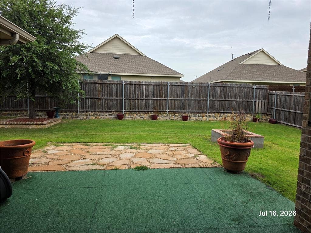 1400 Crossvine Drive, Anna, TX 75409