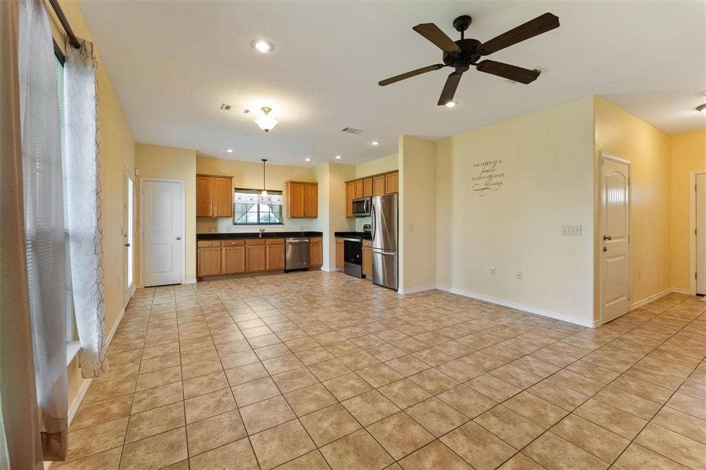 304 Port Drive, Gun Barrel City, TX 75156 304 Port Drive, Gun Barrel City, TX 75156