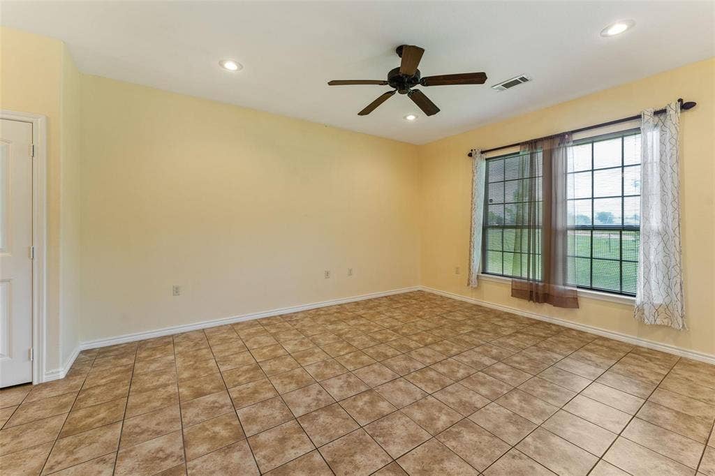 304 Port Drive, Gun Barrel City, TX 75156 304 Port Drive, Gun Barrel City, TX 75156
