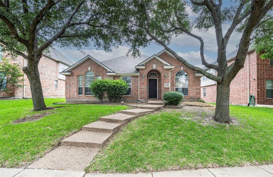 Property photo for 11569 La Grange Drive, Frisco, TX