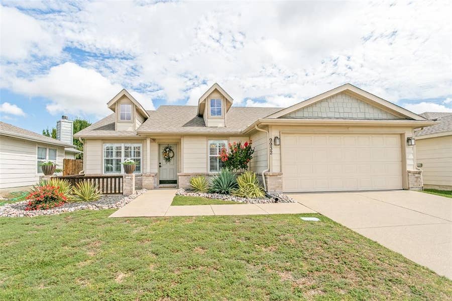 Property photo for 9932 George Washington Drive, McKinney, TX
