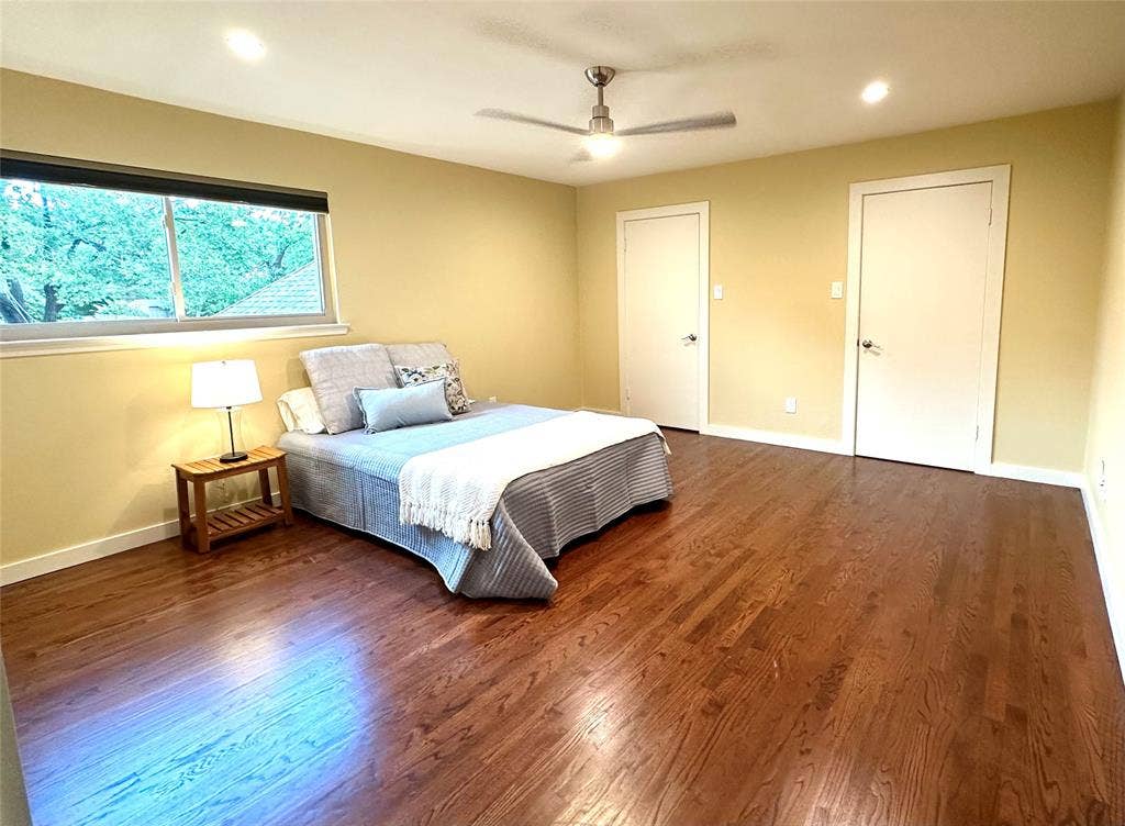 12022 Dixfield Drive, Dallas, TX 75218 Upstairs Bedroom
