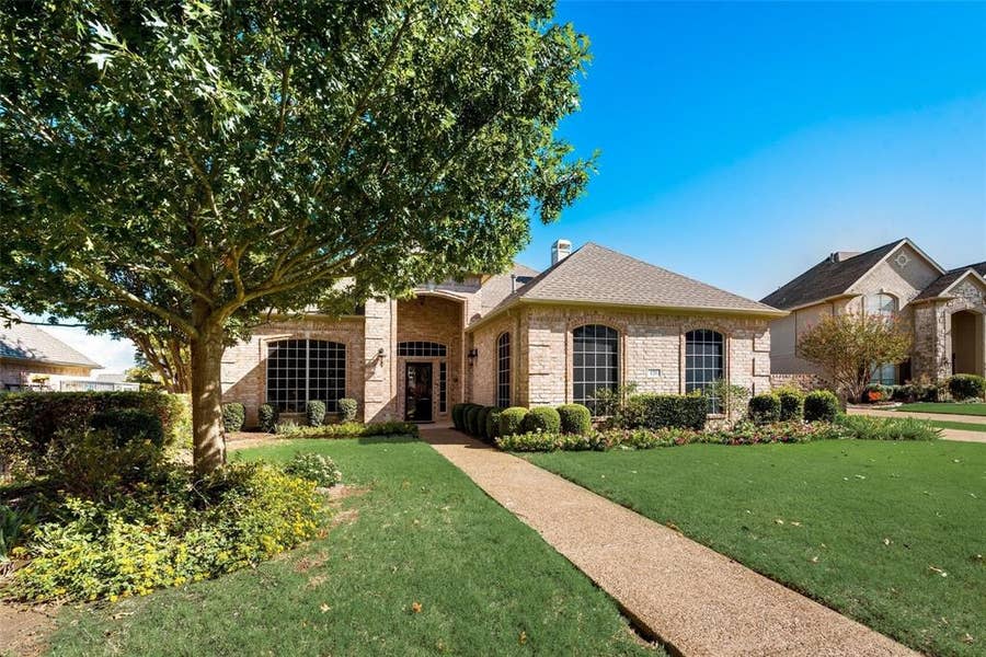 Property photo for 120 Cambridge Court, Heath, TX