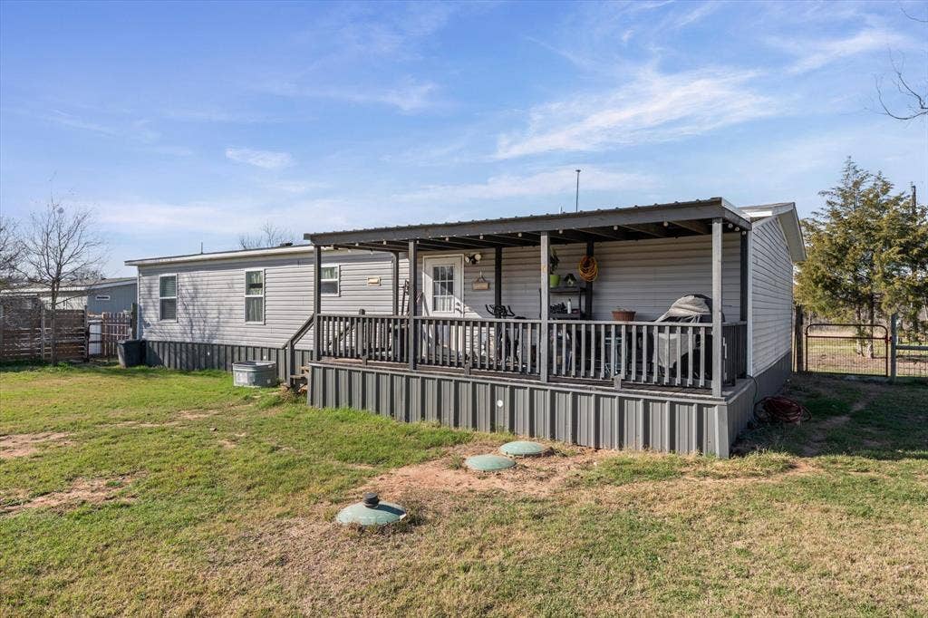 1639 Elm Lake Road, Riesel, TX 76682 1639 Elm Lake Road, Riesel, TX 76682