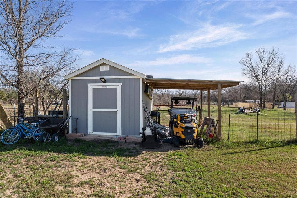 1639 Elm Lake Road, Riesel, TX 76682 1639 Elm Lake Road, Riesel, TX 76682